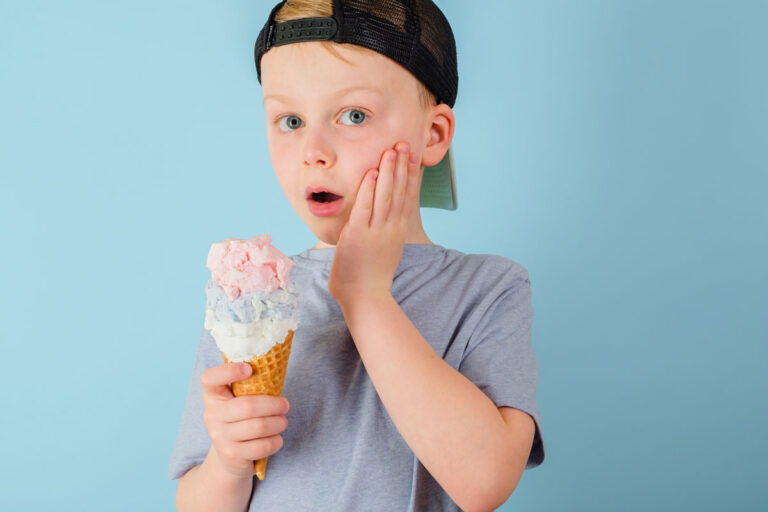 cómo cuidar los dientes en verano – consejos dentales para el verano – Palomo Luque Odontólogos Málaga